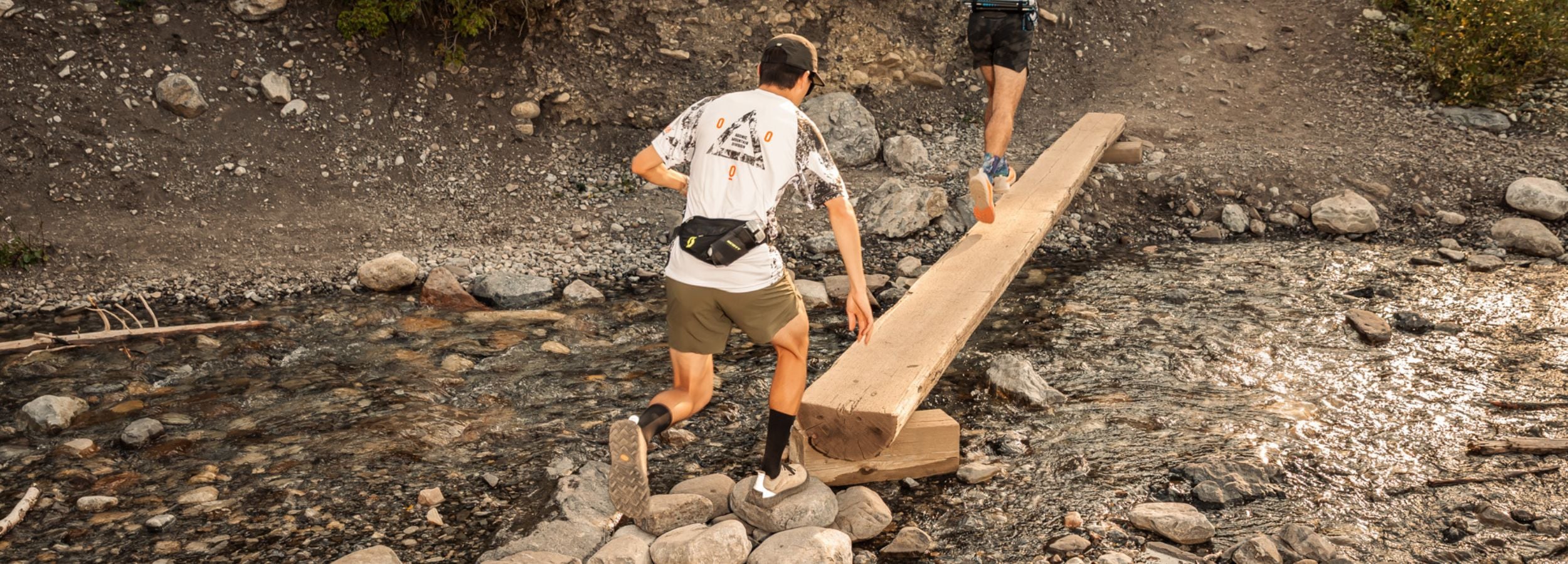 equipo de corredores para salir a correr y competir en trail running en Asturias Mooquer