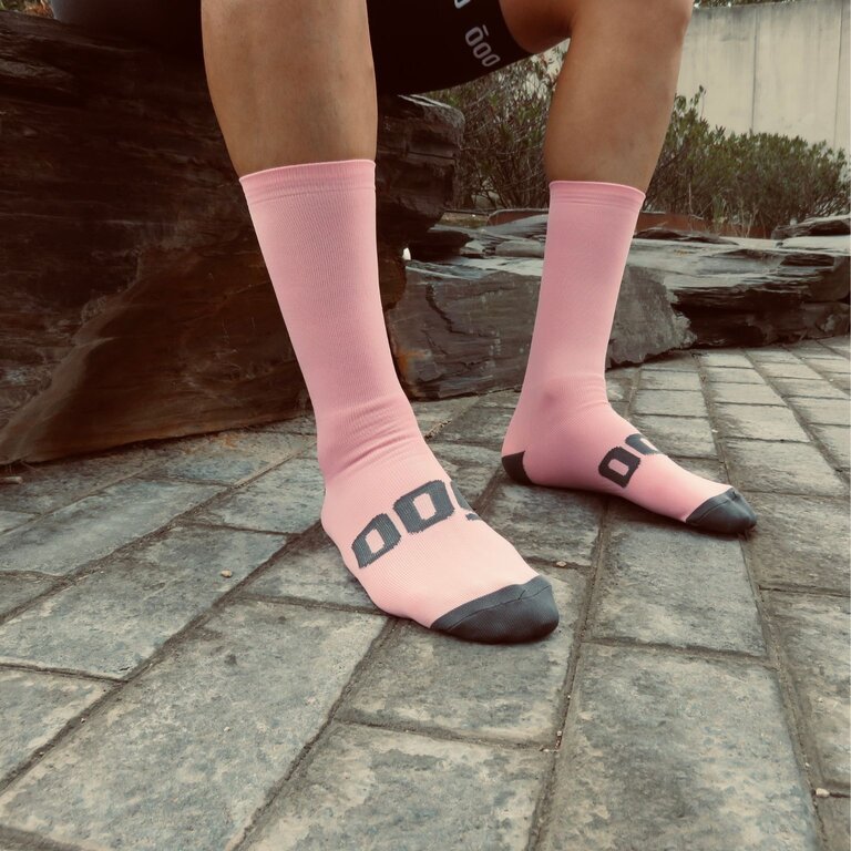 Calcetines color rosa ciclismo