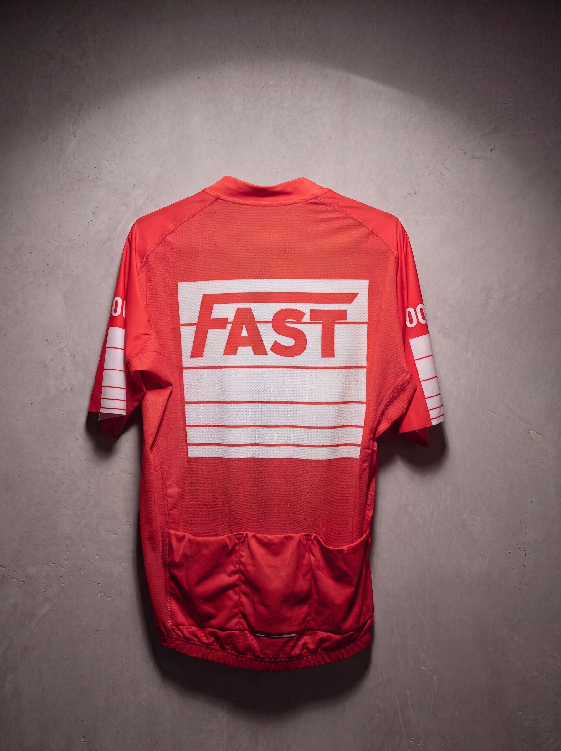 Maillot de ciclismo rojo FAST Corsa de la gama Corsa de Mooquer