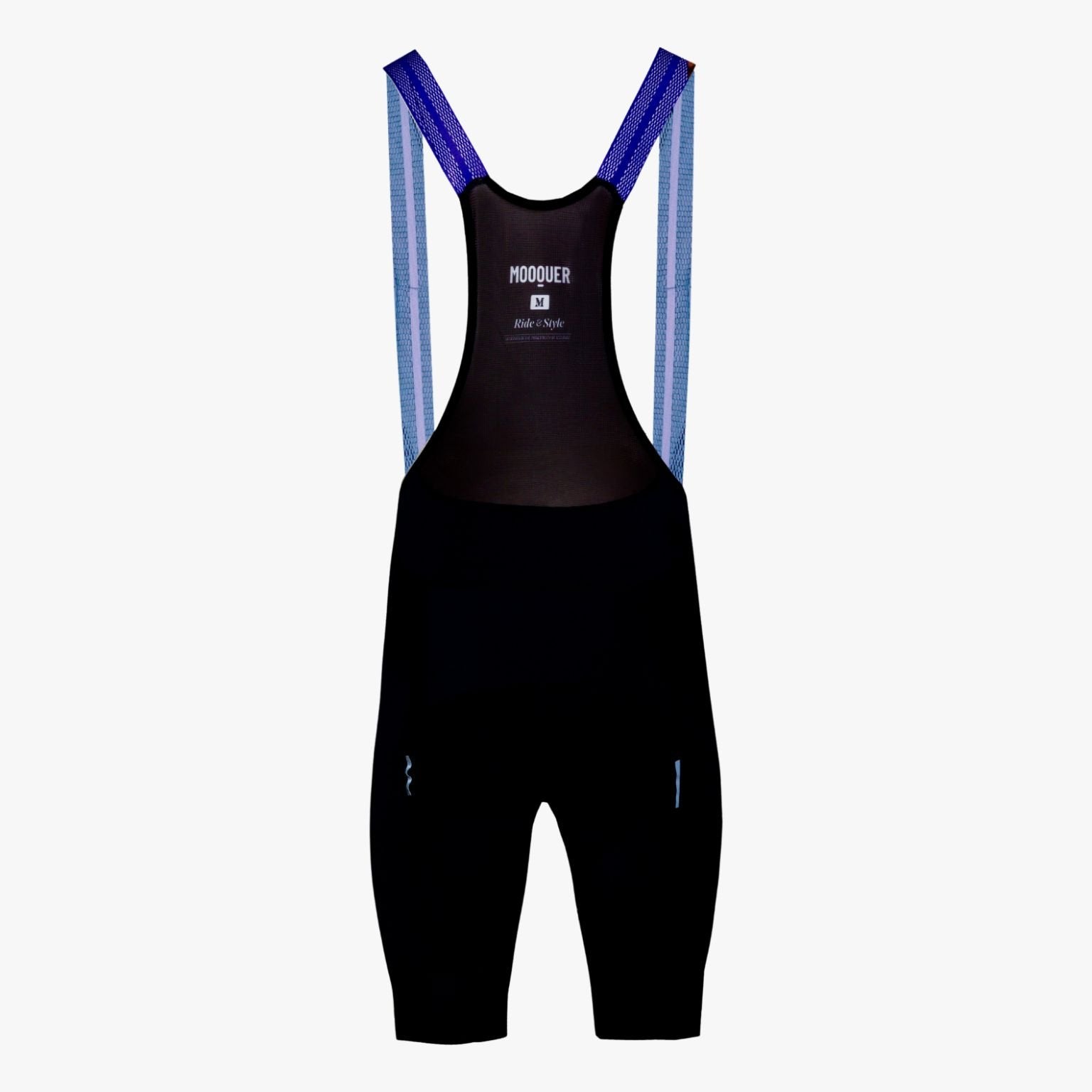 Detalle del tejido técnico de compresión y el acabado sobrio en el culotte Corsa Pro Deep Black