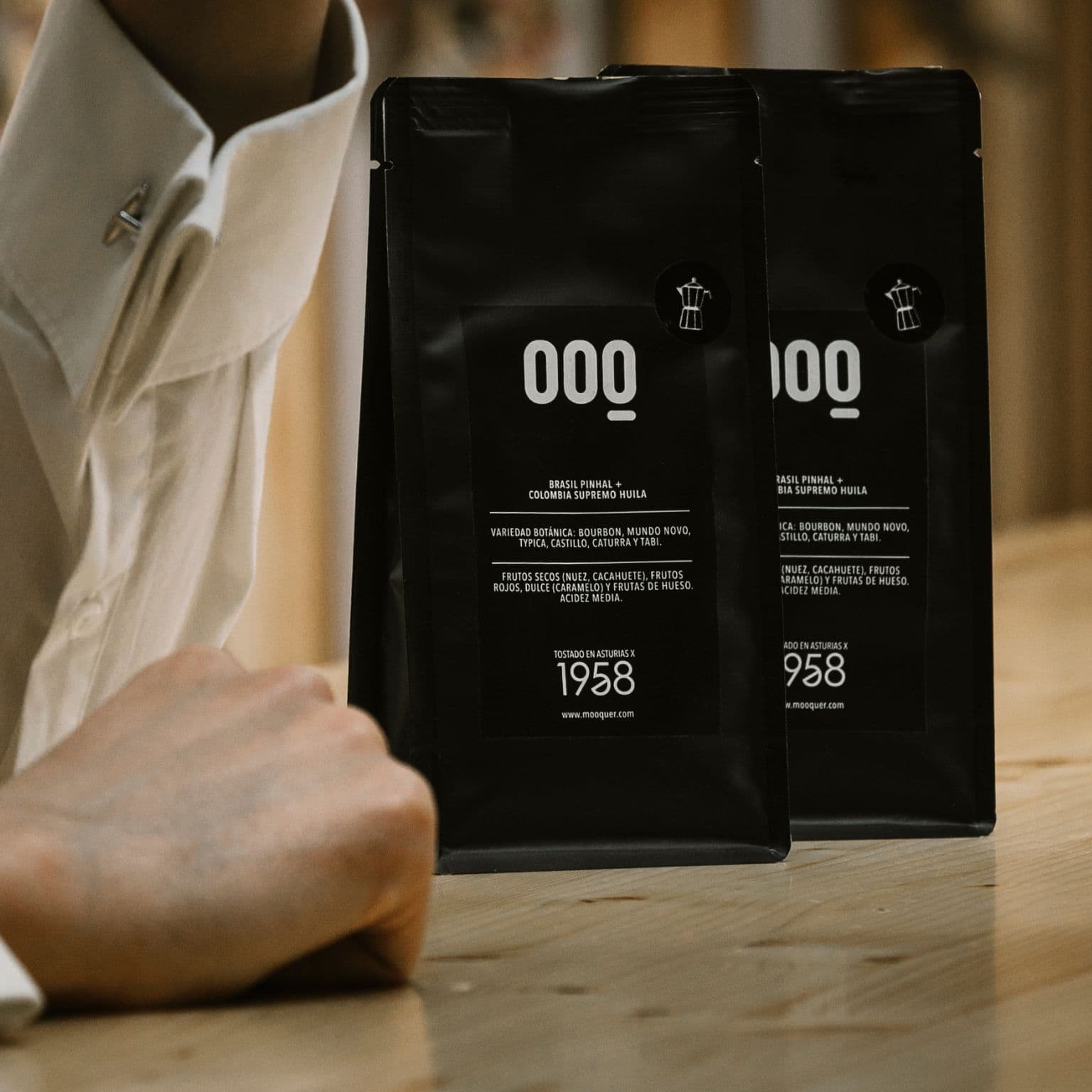 Café Mooquer Blend tostado artesanalmente en Asturias por tostadero 1958