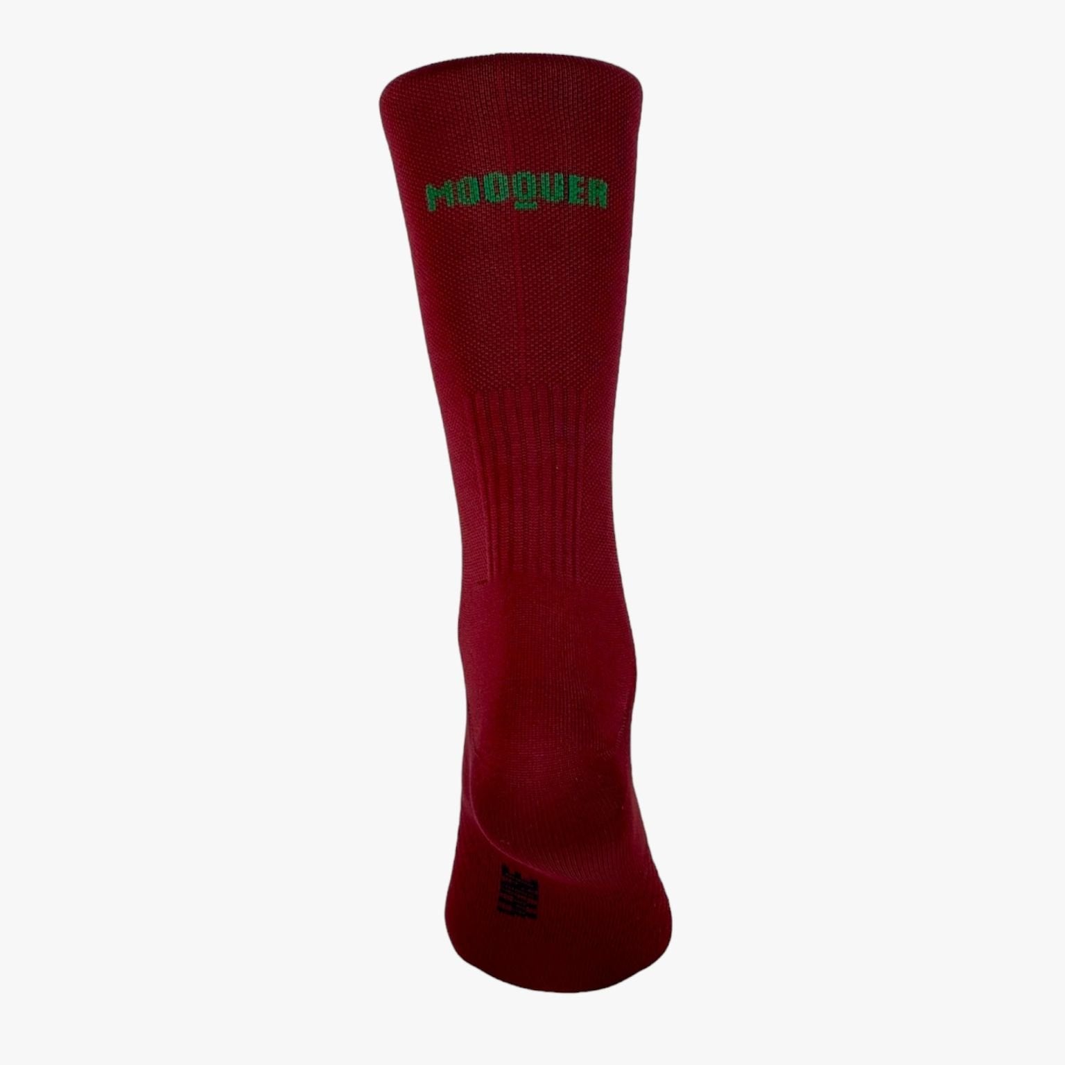 Calcetines granates de ciclismo