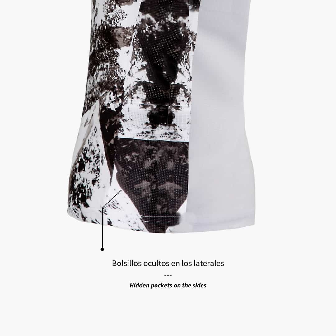 Ajuste ergonómico en camiseta trail running Agonic Mountain