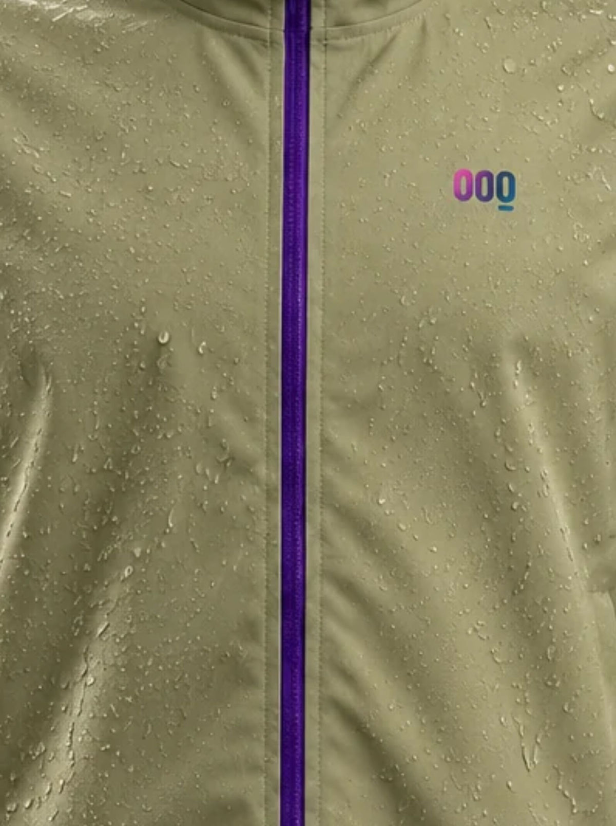 Ocho metros de agua sobre ti antes de la primera gota