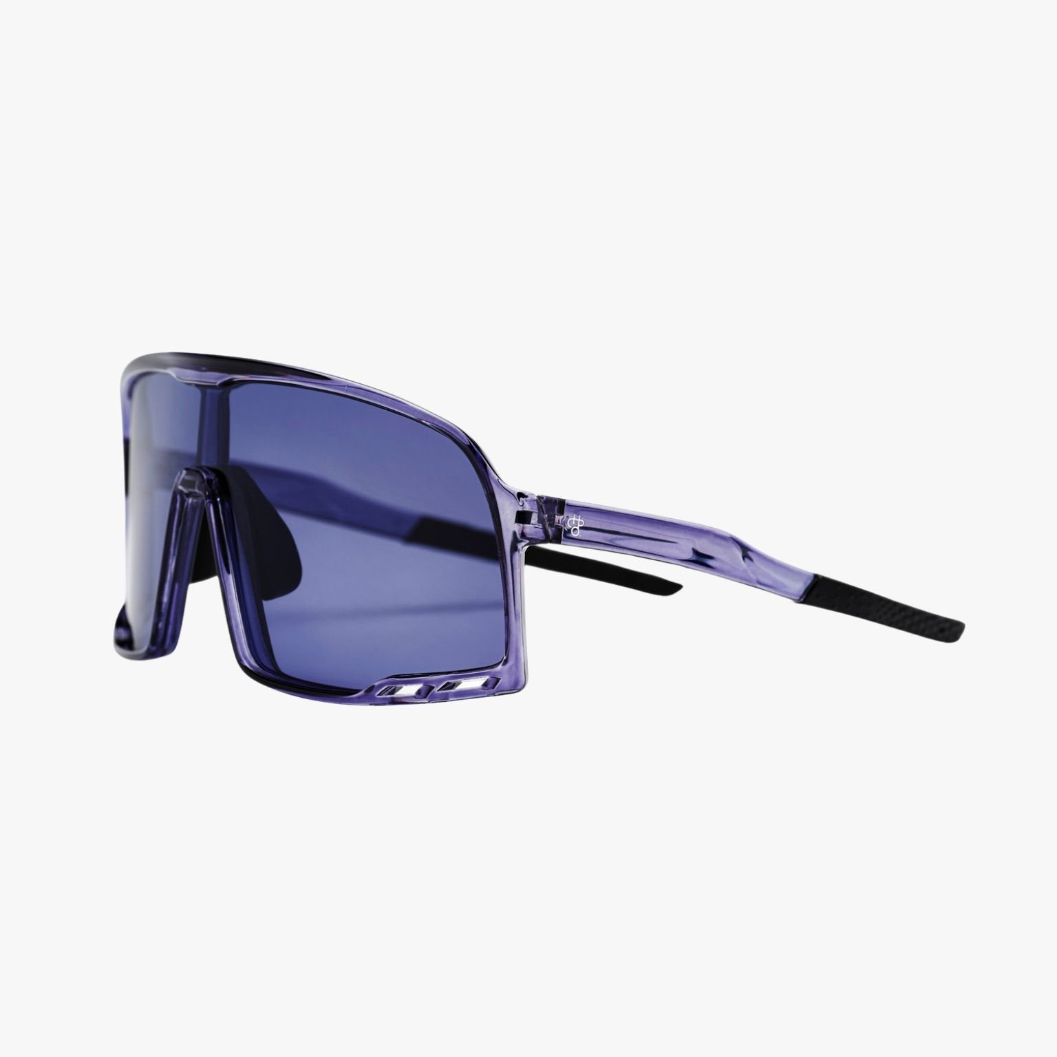 Detalle del puente con goma ajustable en las CHPO Henrik Indigo Polarized para ajuste estable bajo casco o gorra