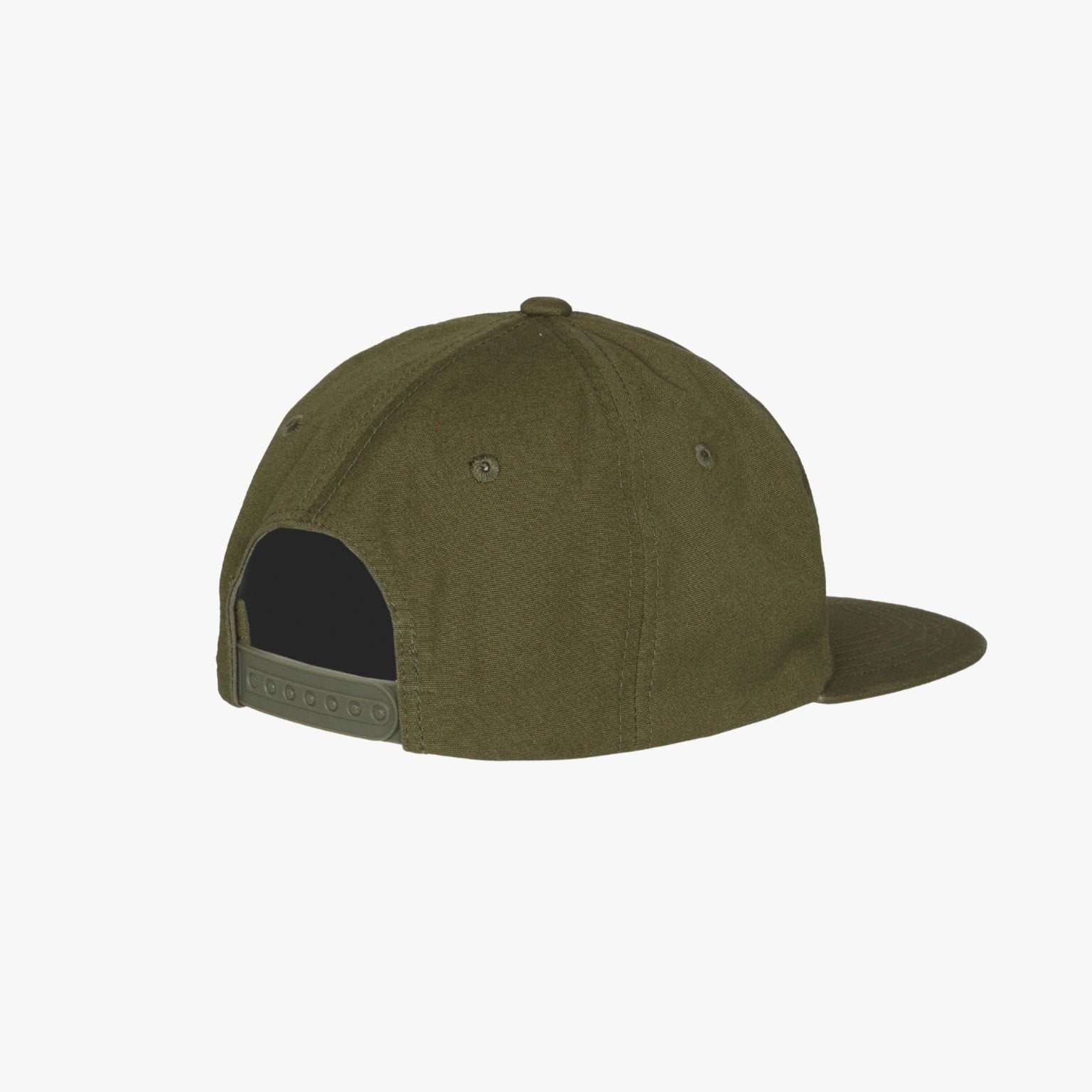 Detalle visera plana ReTraze® y tejido canvas en gorra OOQ Heritage Green