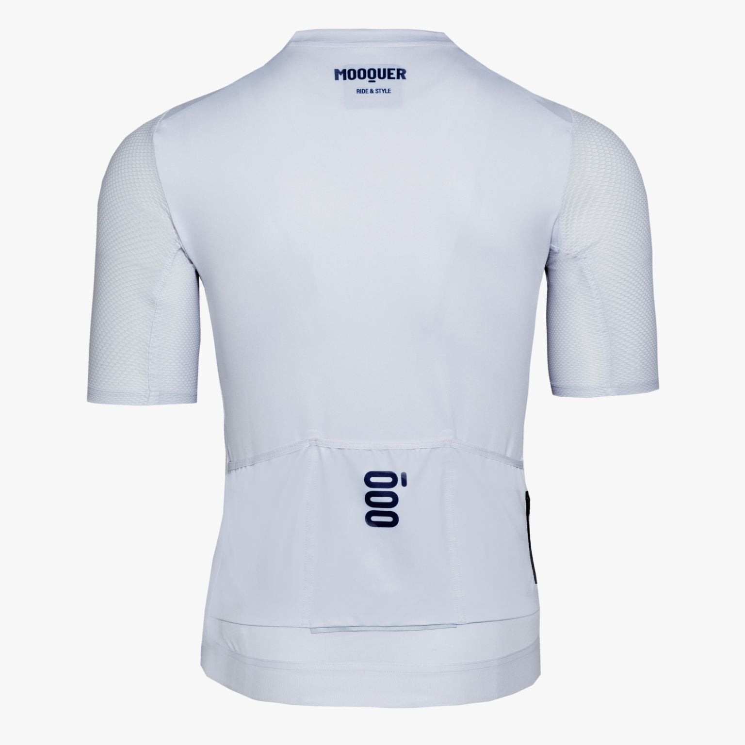 Cuatro bolsillos traseros en el maillot Grey Supreme, uno con cierre seguro para objetos de valor