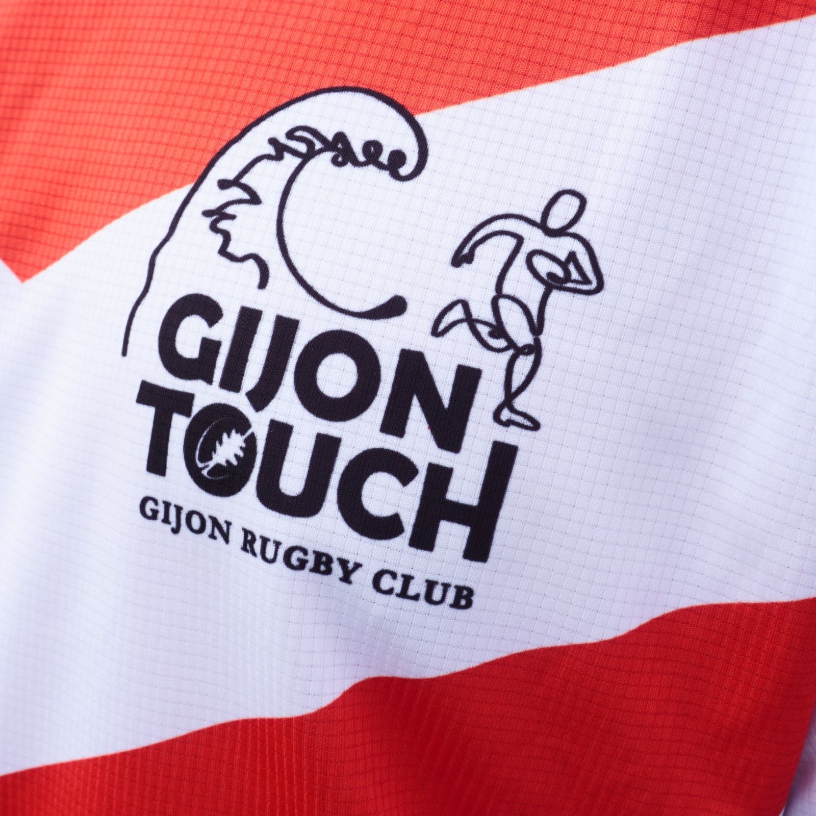 detalle de camiseta personalizada tecnica para equipo gijon touch por Mooquer